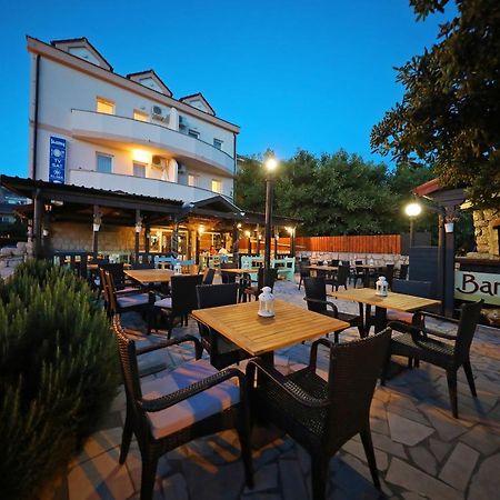 Apartmani "Jadran" Pag Town Εξωτερικό φωτογραφία