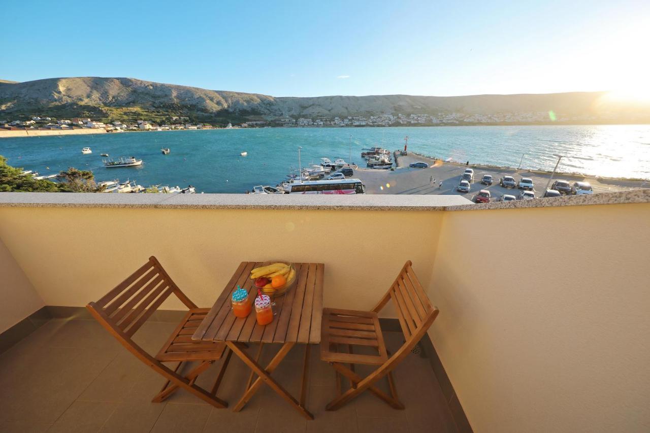 Apartmani "Jadran" Pag Town Εξωτερικό φωτογραφία