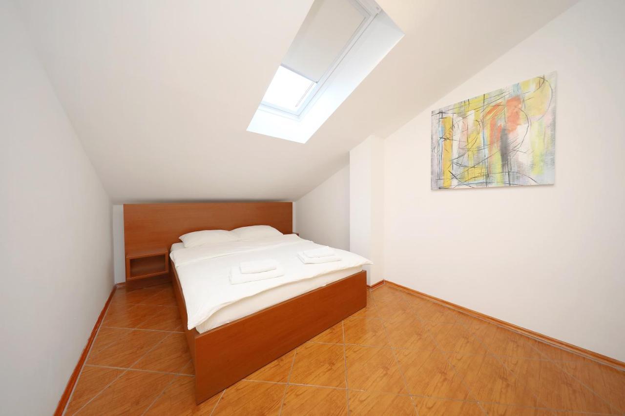 Apartmani "Jadran" Pag Town Εξωτερικό φωτογραφία