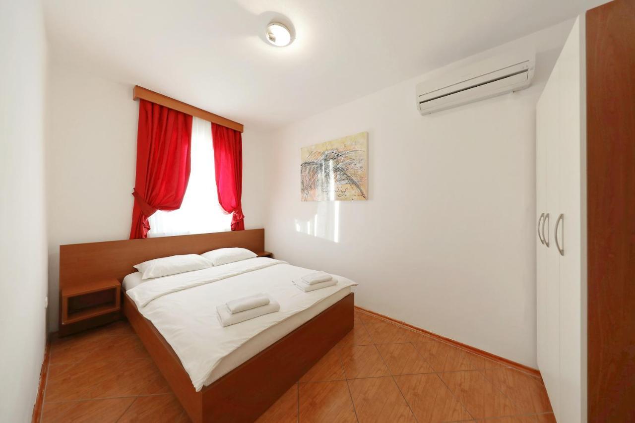 Apartmani "Jadran" Pag Town Εξωτερικό φωτογραφία