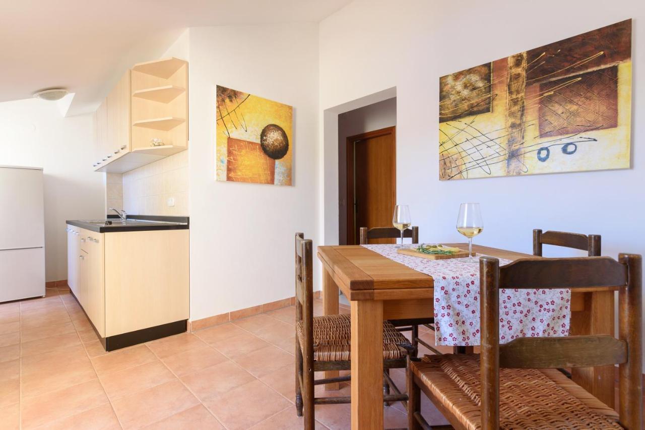 Apartmani "Jadran" Pag Town Εξωτερικό φωτογραφία